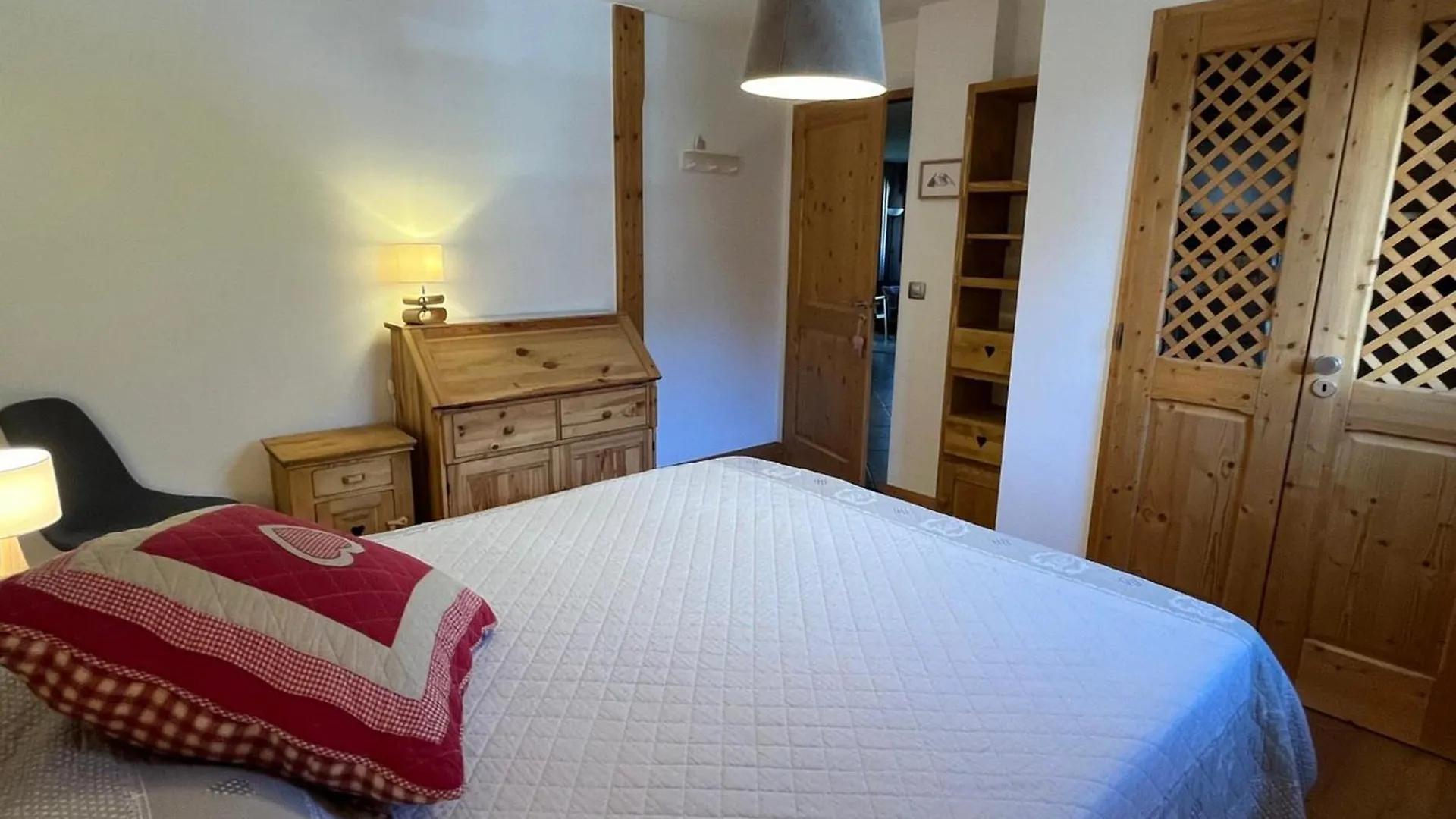 Duplex 4 chambres avec piscine à Samoëns - Résidence de standing - FR-1-629-149 Apartament